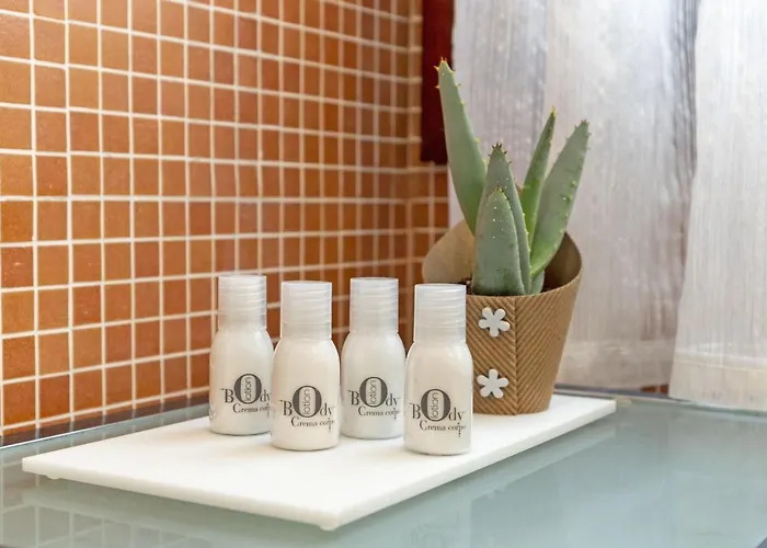 Rialto Grand Canal By Wonderful Italy *