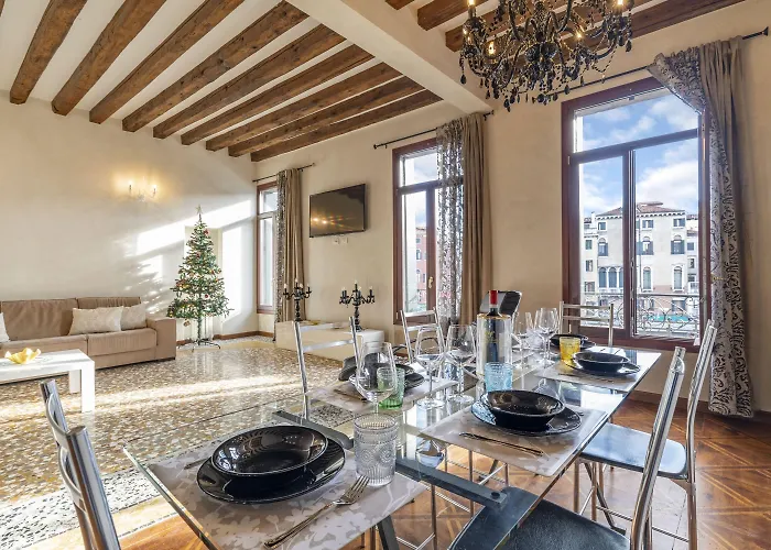 Rialto Grand Canal By Wonderful Italy *