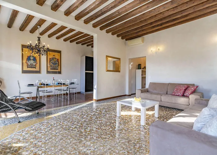 Rialto Grand Canal By Wonderful Italy