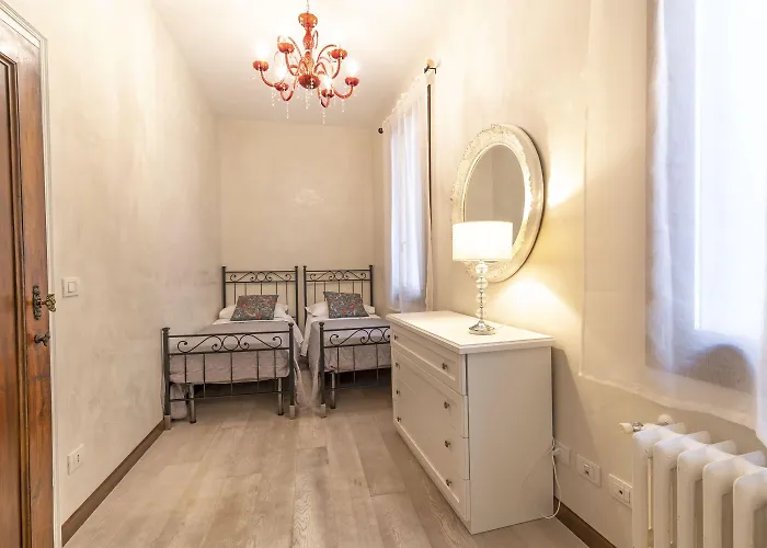 Rialto Grand Canal By Wonderful Italy * Venezia